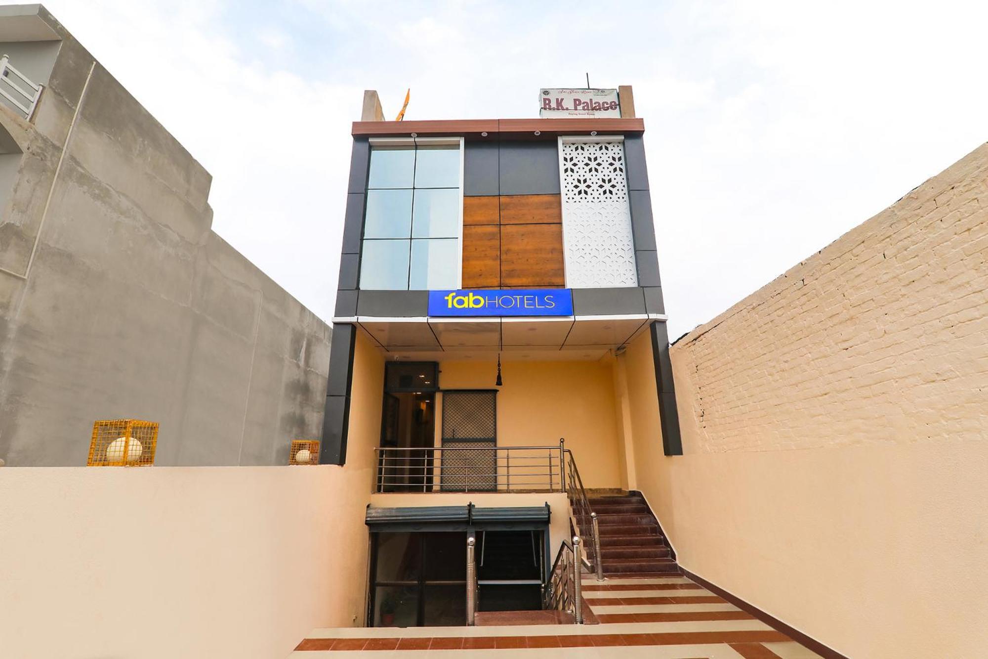 Fabhotel Rk Palace Ayodhya المظهر الخارجي الصورة